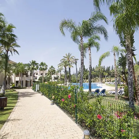 Puerto Banus Golf Retreat *
